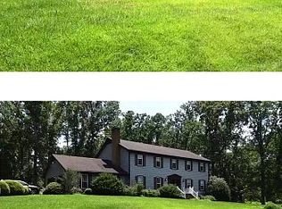 3221 Grove Ave, Chester, VA 23831