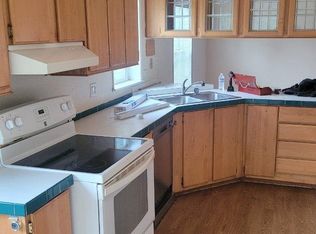 24970 SW Middleton Rd, Sherwood, OR 97140