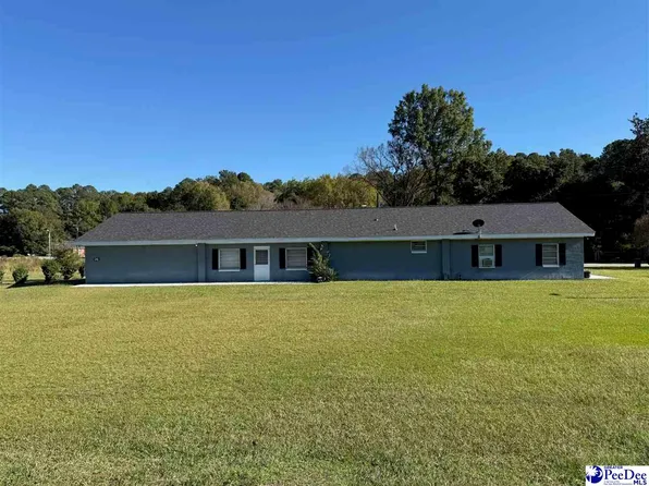 112 Williamson Dr, Society Hill, SC 29593