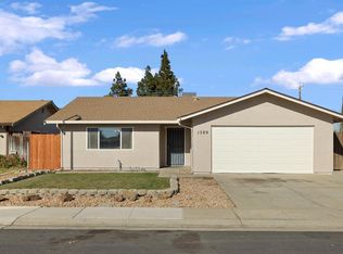 1389 Snyder St, Manteca, CA 95336