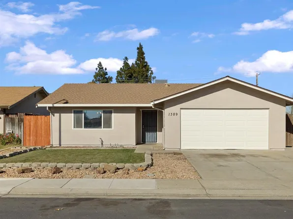 1389 Snyder St, Manteca, CA 95336