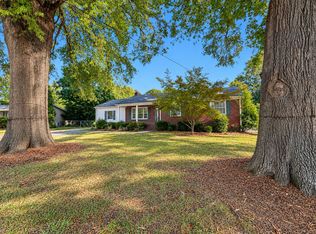 518 Hawthorne Ln, Gastonia, NC 28054