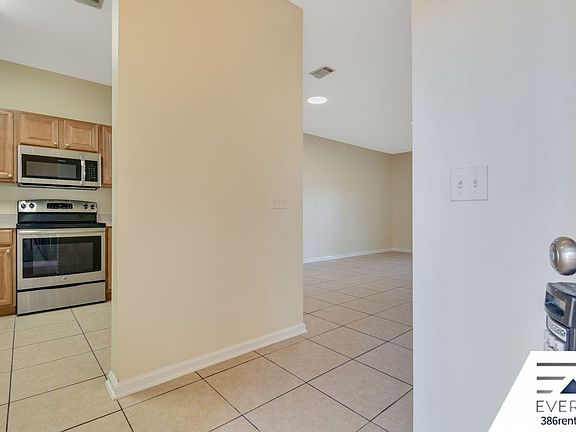 3rd image of 493 Scrub Jay Dr