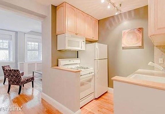landlord_unit_photo_58660899_14