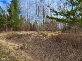 187 Greensboro Way, Gladwin, MI 48624