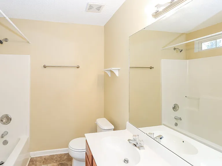 5880 Mahogany Pl SW — Photo 10