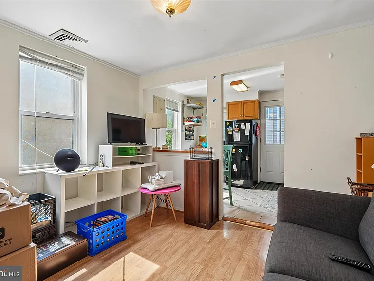 2348 Christian St #2 — Photo 3