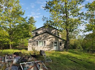 582 Bucksmills Rd, Bucksport, ME 04416