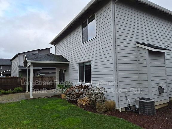 2nd image of 7278 SE Ronelle Ct