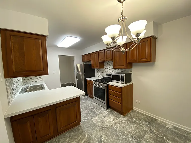 905 Knottingham Dr #1A — Photo 7