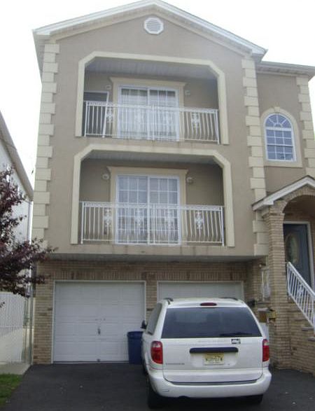 1st image of 238-240 BOND ST