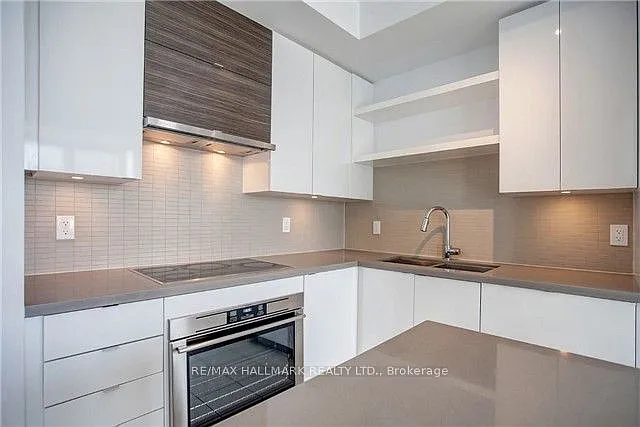 59 Annie Craig Dr #1605 — Photo 3