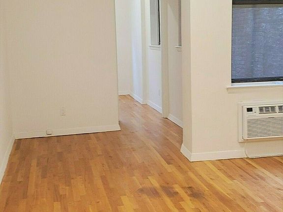 5th image of 423 E 83rd St APT 3B
