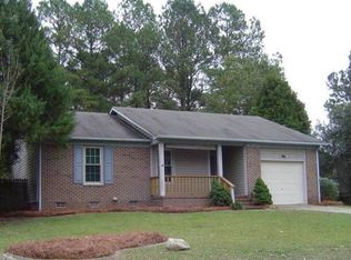 2537 Quail Forest Dr, Fayetteville, NC 28306