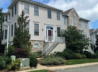 79 Arrowgate Dr, Randolph, NJ 07869