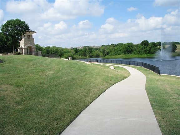 3rd image of 1504 Wade Haven Ct