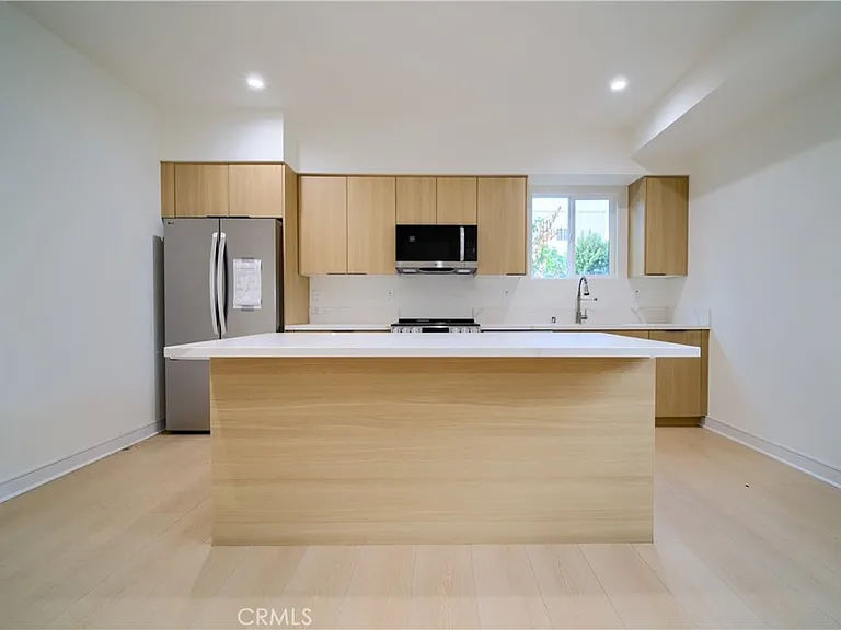 257 S Avenue 54 #1/4 — Photo 8