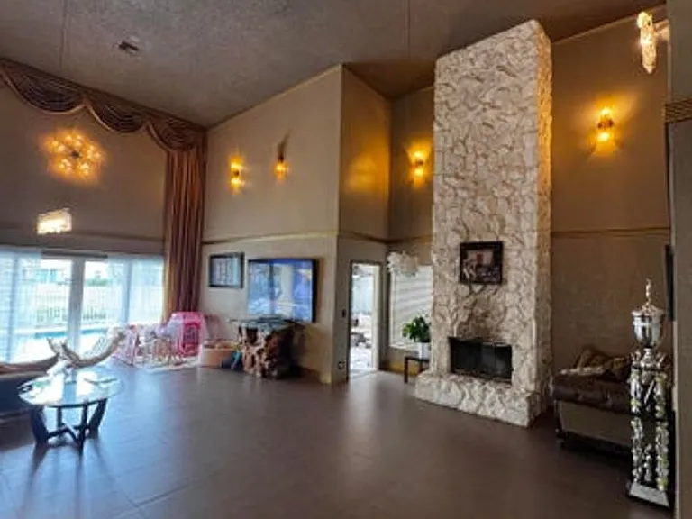 10302 Buena Ventura Dr — Photo 8