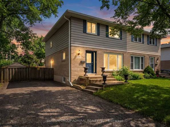 1295 Napier Cres, Oakville, ON L6H 2A5