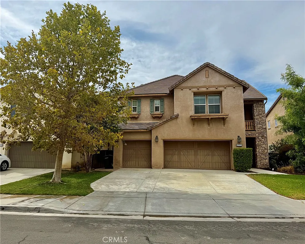 5 bed, 3254 sqft, $3,700 — Photo 1
