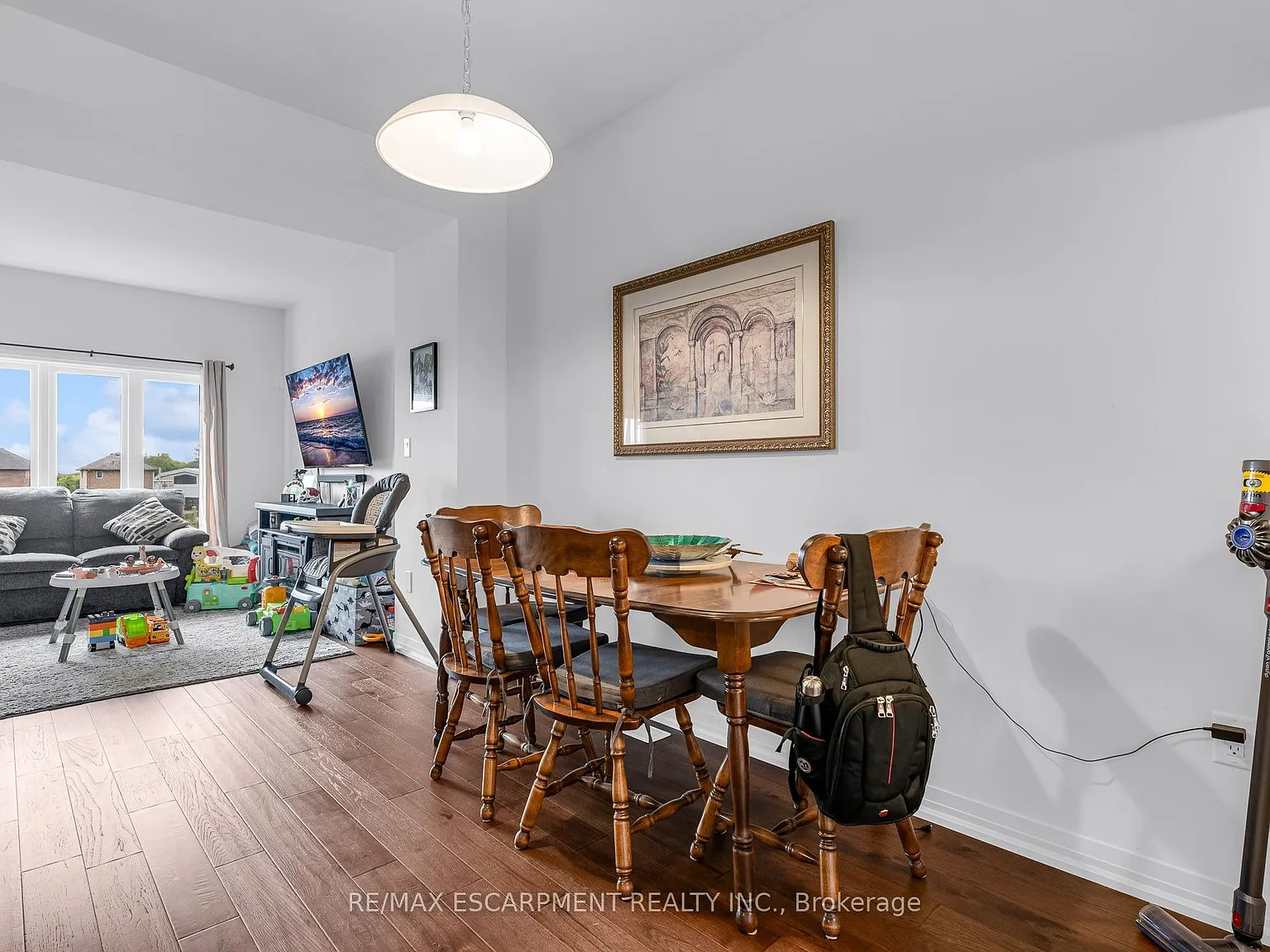 3 bed, $2,850 — Photo 4