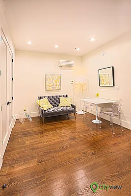 Rented by City View Living | media 7