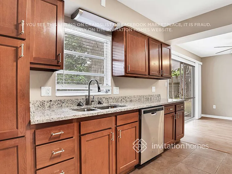 2800 Clearfield Ave — Photo 11