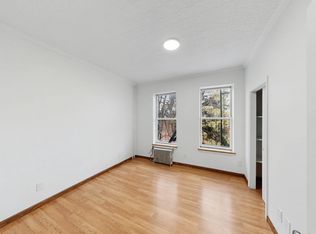 85 Beadel St #2R, Brooklyn, NY 11222