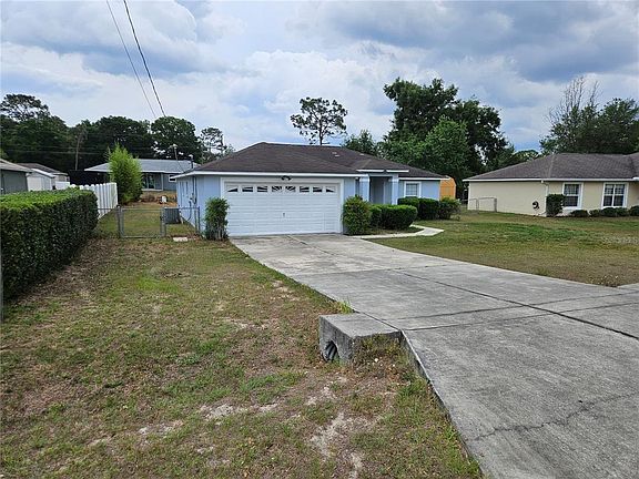 3rd image of 5704 Pecan Rd
