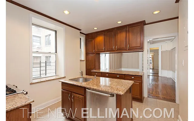 Sold by Douglas Elliman | media 4