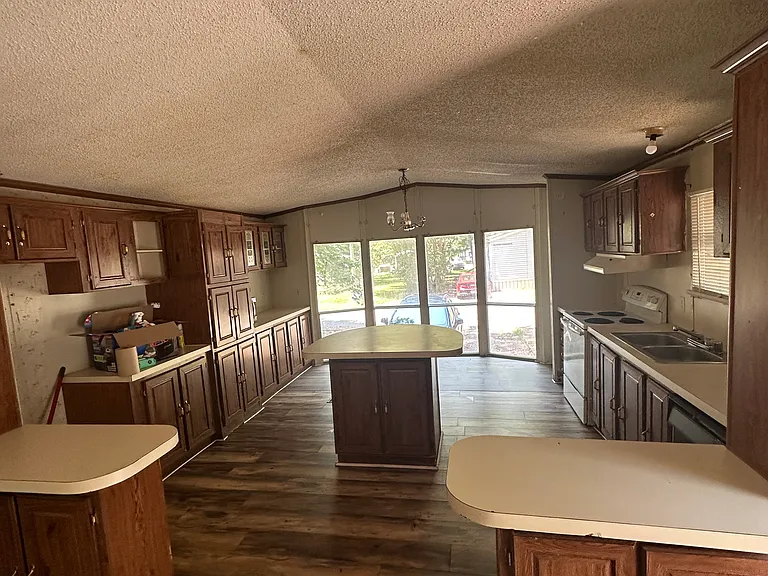 108 Charity Rd #108 — Photo 2