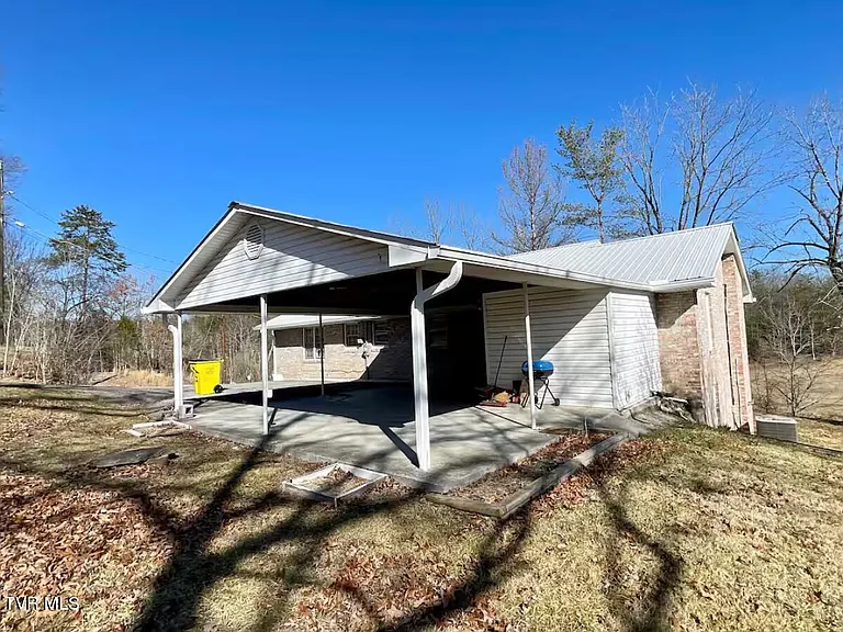 531 Bancroft Chapel Rd — Photo 25