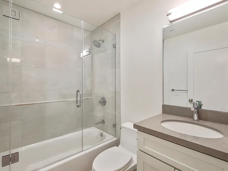 3080 Jackson St #1 — Photo 9