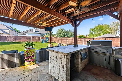 841 Wind Brook Ln Photo 1