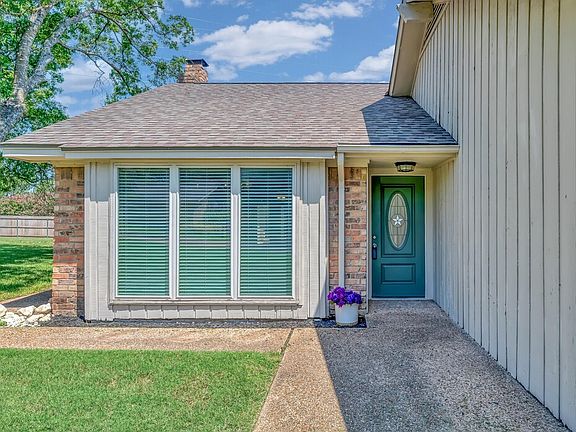 2nd image of 56 Sugar Creek Pl