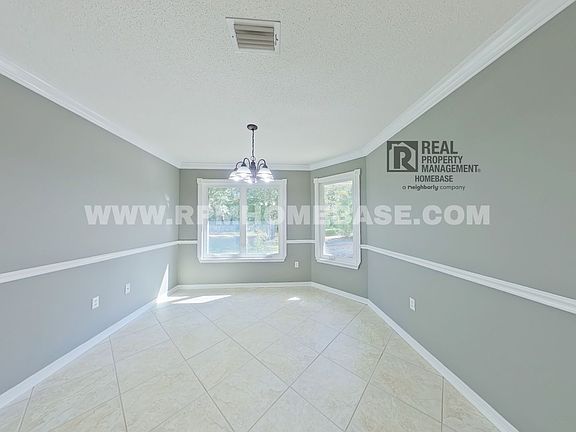 4th image of 2475 Parkridge Dr