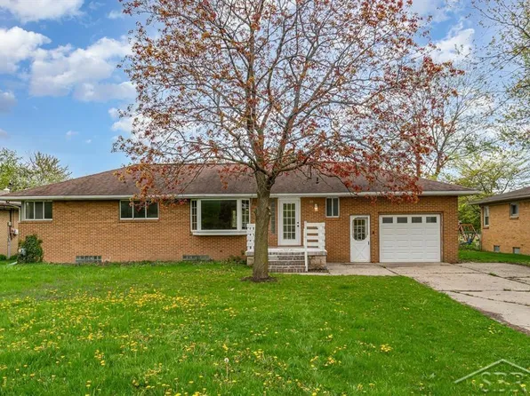 4701 Monitor Rd, Bay City, MI 48706