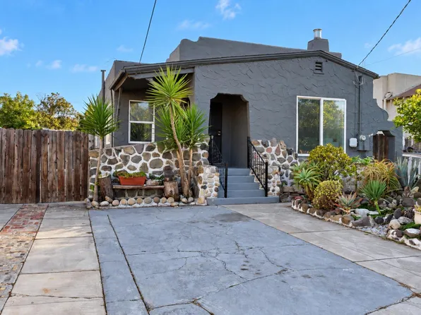 429 W 11th St, Pittsburg, CA 94565