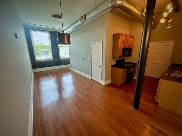 140 E Glenwood Ave Unit 211, Knoxville, TN 37917