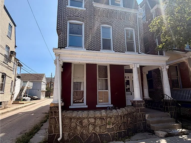 1024 W Turner St #2 — Photo 2
