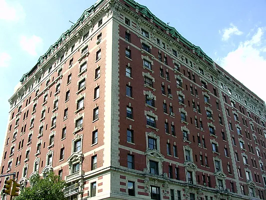 Sold by Corcoran | media 14