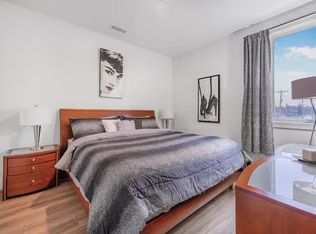 705 Cypress St #315, Traverse City, MI 49684