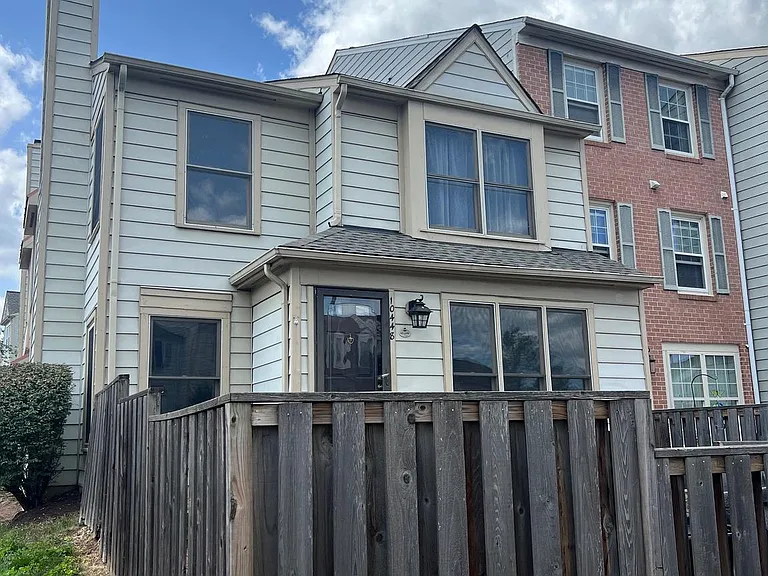10448 Rapidan Ln — Photo 42
