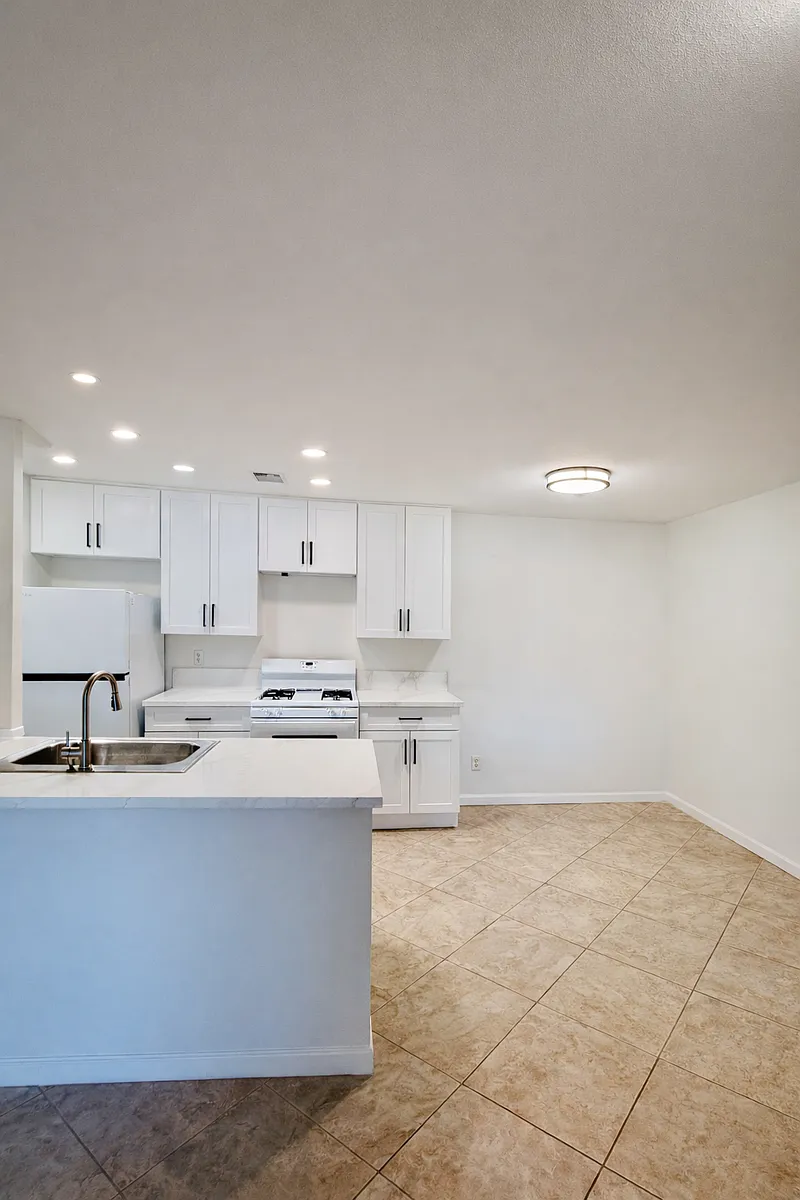 Building Photo - 26200 Redlands Blvd #168