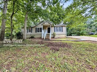 198 Poplar Point Dr, Carrollton, GA 30116