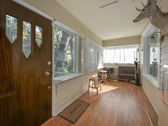 2nd image of 10747 University Ave NW