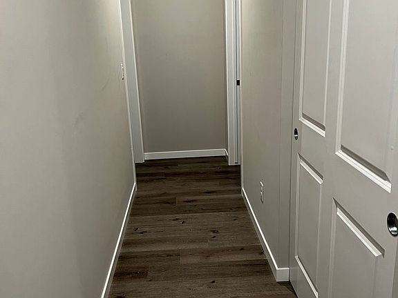 5th image of 261 N Lawrence Dr #9