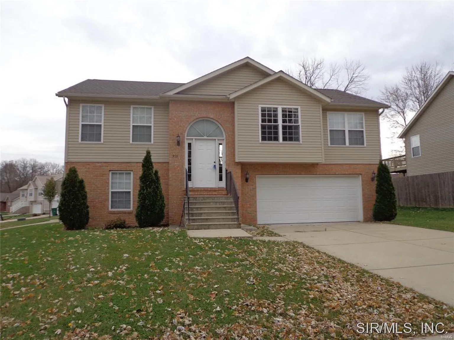416 Magnolia Dr photo 1
