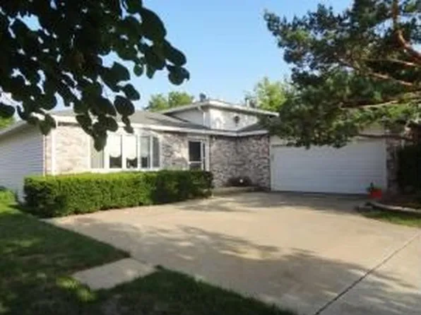 519 Bonnie Brae Ave, Itasca, IL 60143