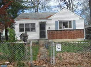 913 Pitman Ave, Collingdale, PA 19023